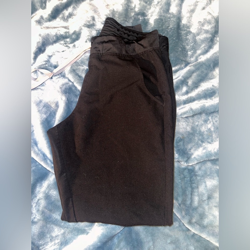 Figs pants
